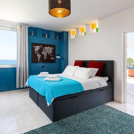 Amazing Apartments With Sea View In Rhodes Town Rhodes City エクステリア 写真